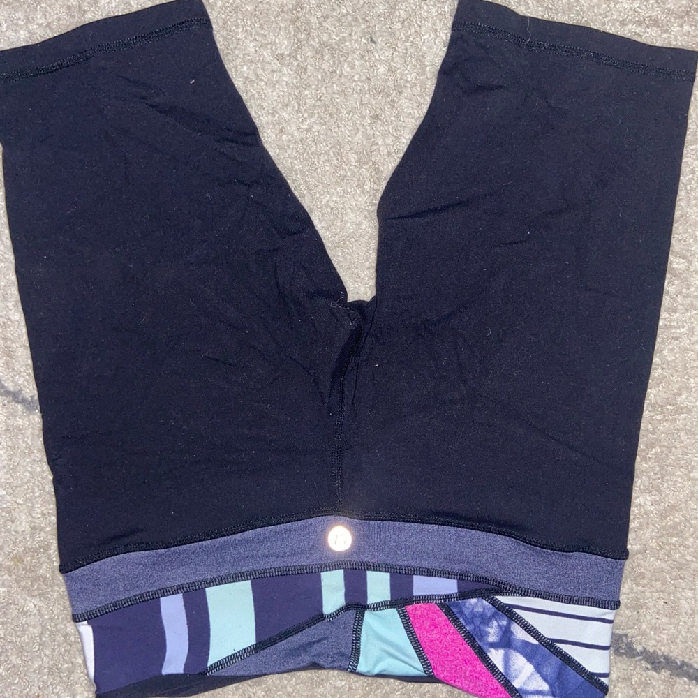 Lululemon biker shorts size 4